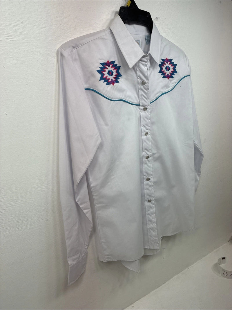 New Women’s Country Charmer White Design Long Sleeve Pearl Snap Medium LL-4