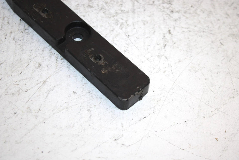 1990 Kawasaki 650 Ts Oem Right Exhaust Mount 39009-3703 JK8