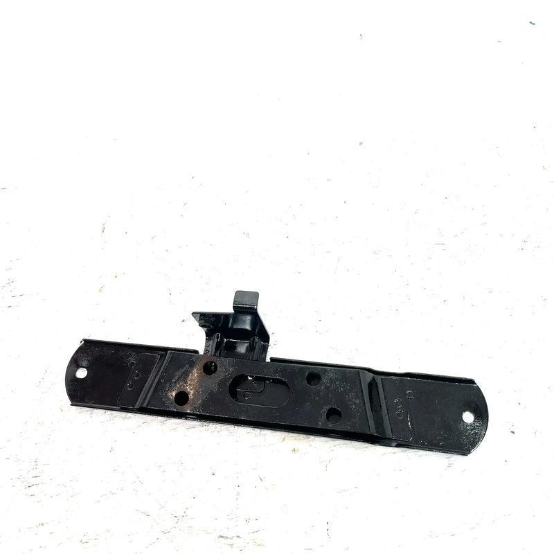87-89 Suzuki Quadrunner 300 LT300E 2x4 OEM Battery Cover  41560-41B10 AS36