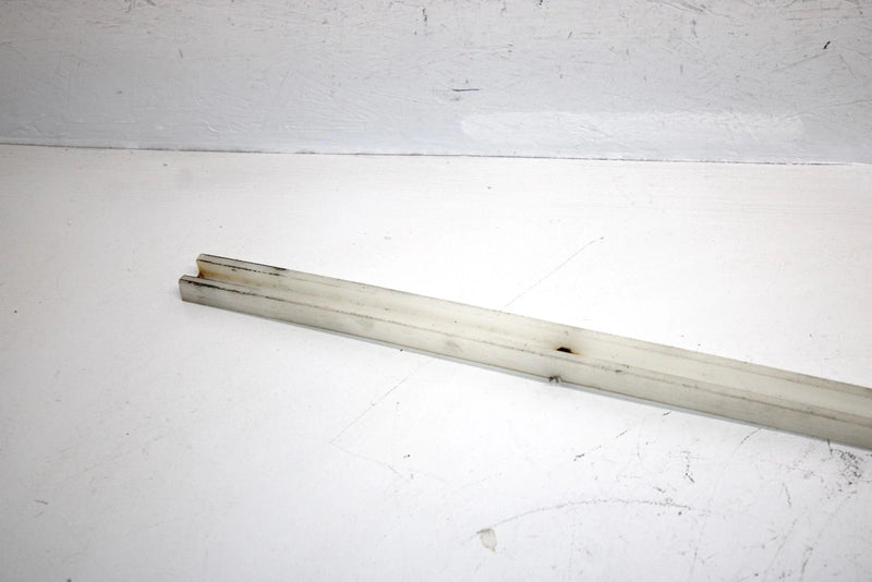 99 Arctic Cat Panther 440 Oem Tunnel Wearstrip 0706-671 SA29