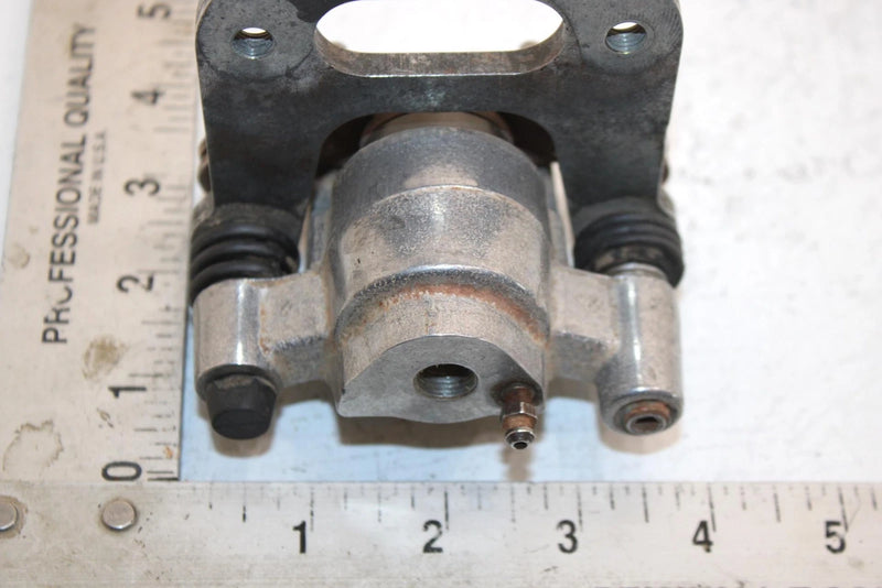 1990 Polaris Trail Boss 350l 4x4 Oem Right Front Caliper 1910060 1910310 AP142