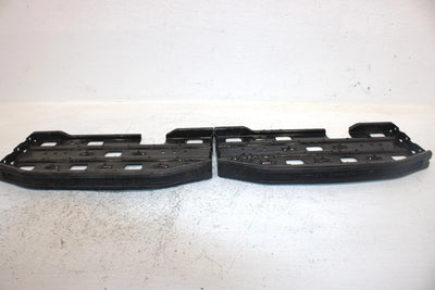 2003 Polaris Trial Blazer Oem Footrest Set 1013249-067 AP156