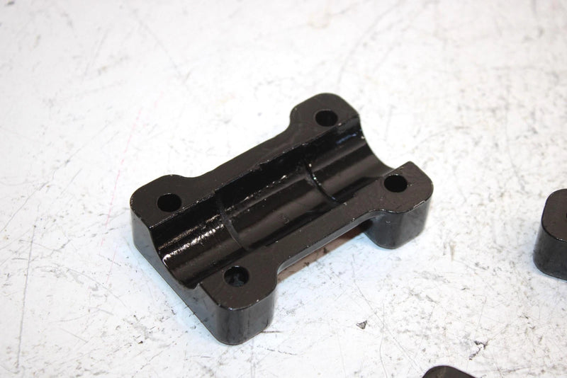 94 Polaris 440 L/c Oem Handebar Mount Set 5630187-067 5630382-067 SP53