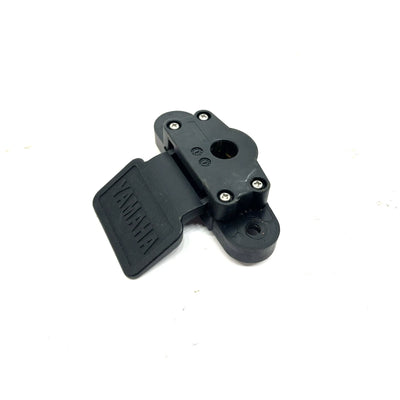 01-05 Yamaha WaveRunner XLT1200 OEM Seat Latch F0D-6517C-04-00 JY27