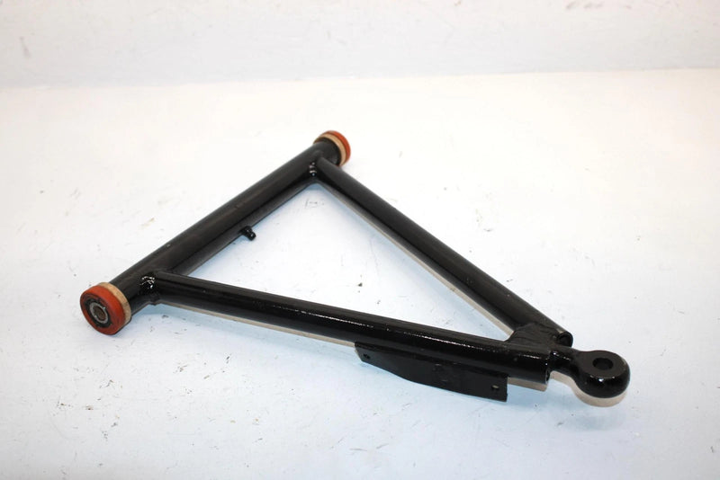 95 Polaris 300 4x4 Oem Right Front A Arm 2200482 AP39