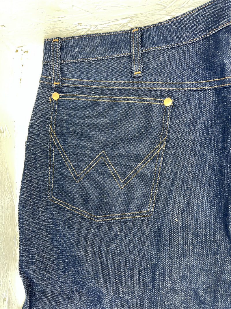 New Men’s Twenty X Dark Wash Relaxed Fit Denim Jeans. 42x36 Q-16
