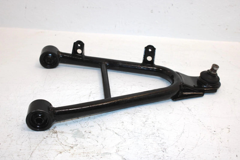 2009 Suzuki Lt-a400f Oem Front Right Lower A Arm 52410-27820 AS26