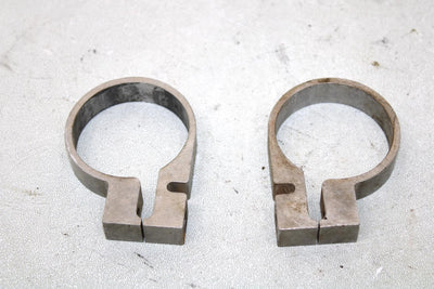 2005 Polaris Predator 500 Oem Shock Reservior Clamp Pair 5132968 AP3