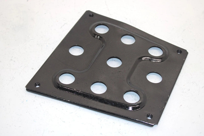 86 Honda Fourtrax  Trx125 A Oem Front Protector Plate 50180-VM6-000 AH16