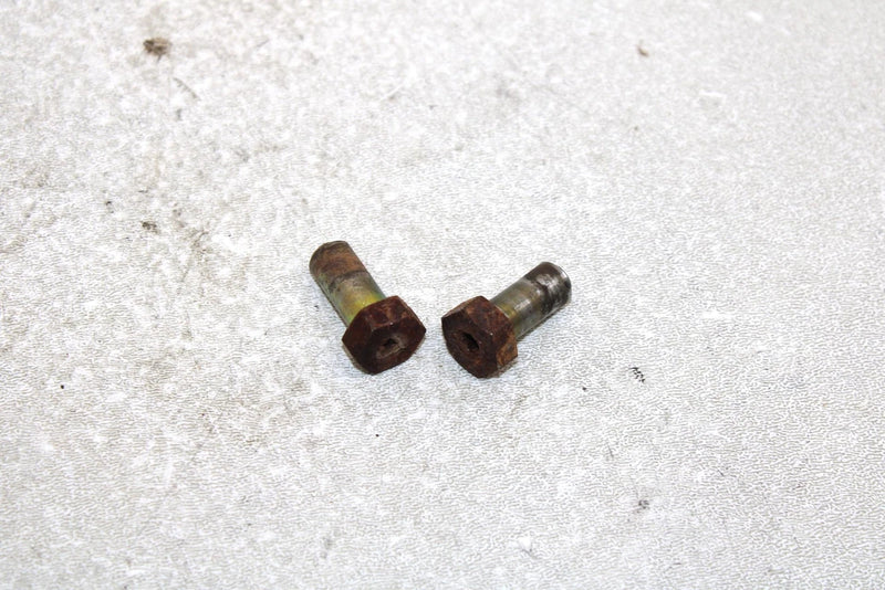 00 Polaris Trail Blazer  Oem Gear Selector Spacer Bolt 5131976 AP137