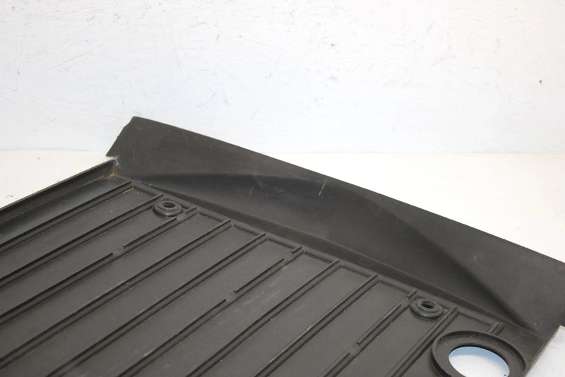07 Yamaha Apex Mountain Oem Rear Bumper Cover 8FS-24756-00-00 SY97