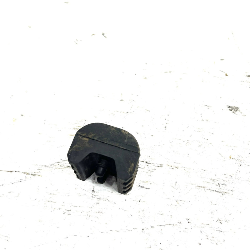2012 Yamaha Grizzly 550 YFM550 4x4 OEM Fuel Tank Dampner 1HP-F4181-00-00 AY65