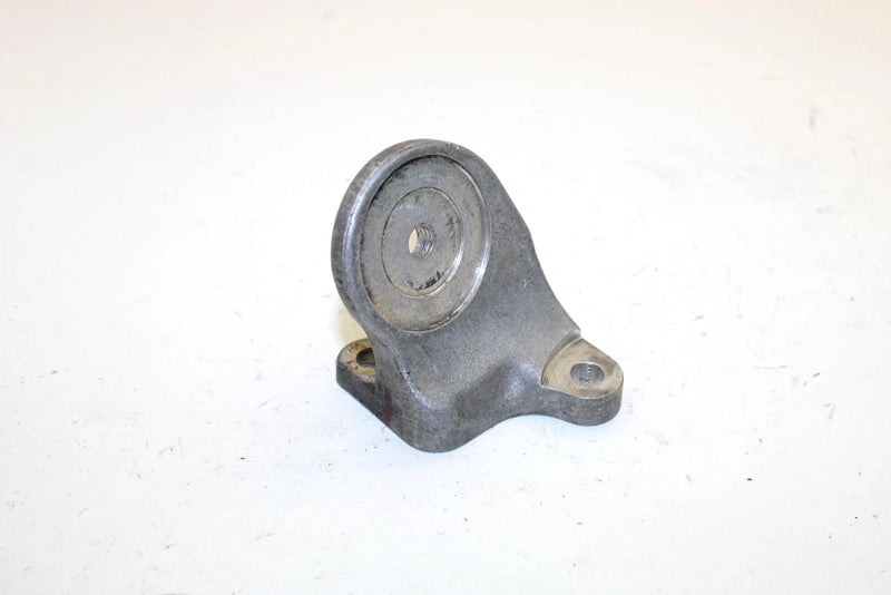 2009 Ski-doo Mxz 800r Oem Rear PTO Engine Support 512060478 SS117