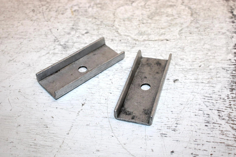 2001 Polaris 500 Classic Oem Retainer Ski Rubber Pair 5243824 SP27