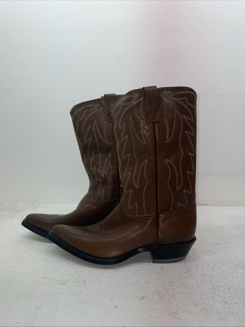 New Men’s Brown Durango Cowboy Boots. 6181 9 E E. 4-108