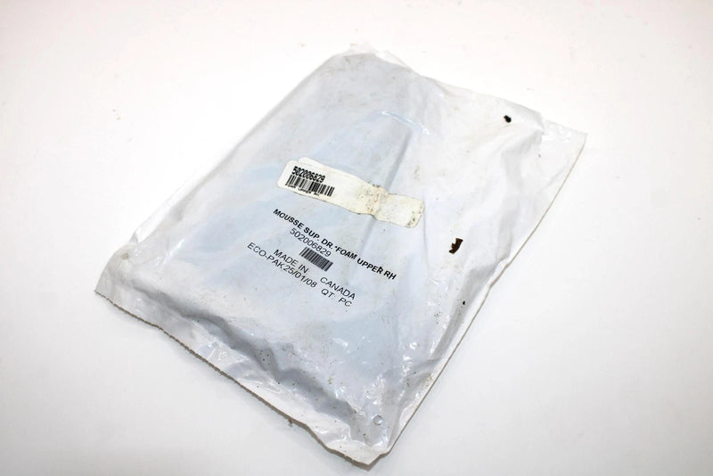 2010 Ski-doo Gsx 550f Oem Right Upper Foam 502006829 SS85