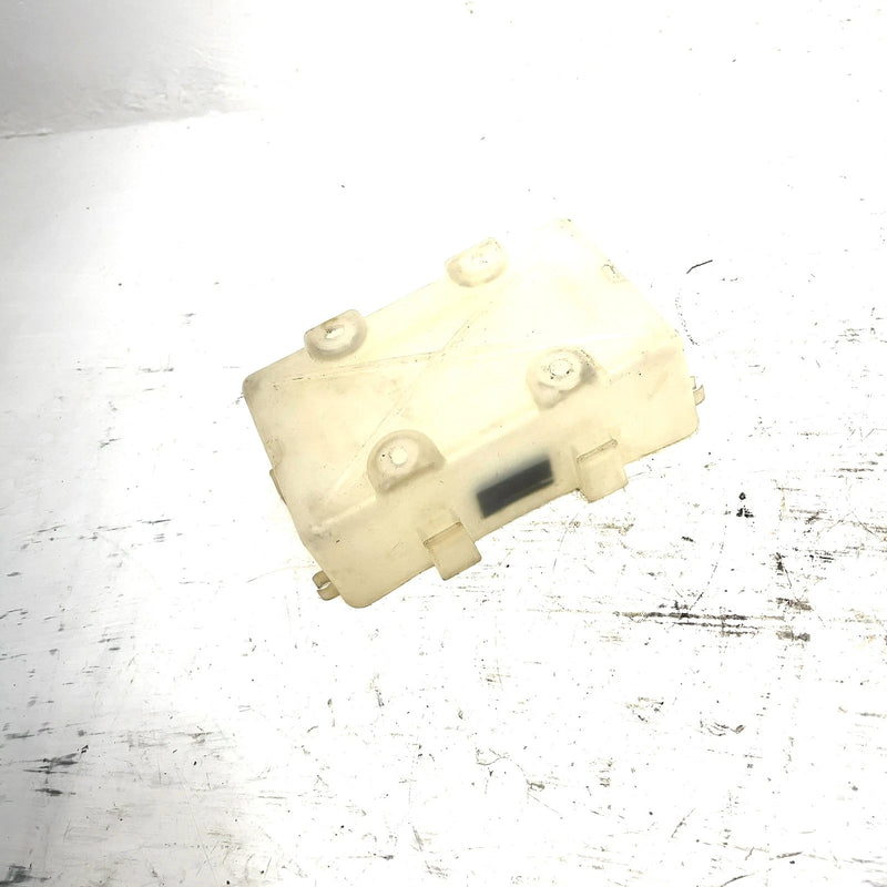 96-97 Yamaha WaveVenture 1100 WVT1100 OEM Battery Tray EW2-68211-00-00 JY14