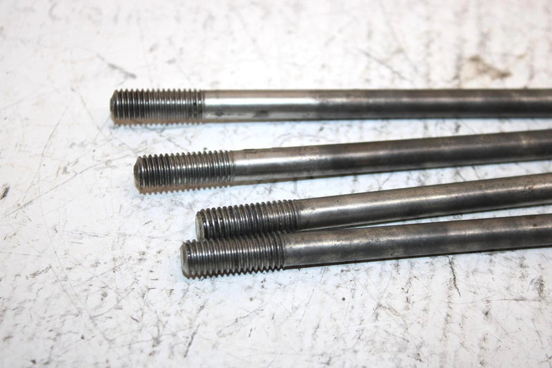 88 Yamaha Excel Iii Oem Cylinder Stud Set Of 8 90116-08107-00 SY12