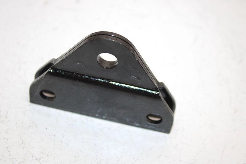 07 Arctic Cat Jag Z11100 EfiOem Front Torque Arm Mounting Bracket 0704-395 Q1393