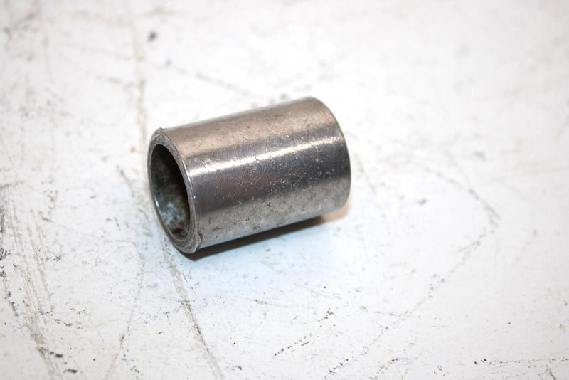 00 Polaris Xc Sp 600 Oem Outer Spacer 5332784 Q1426