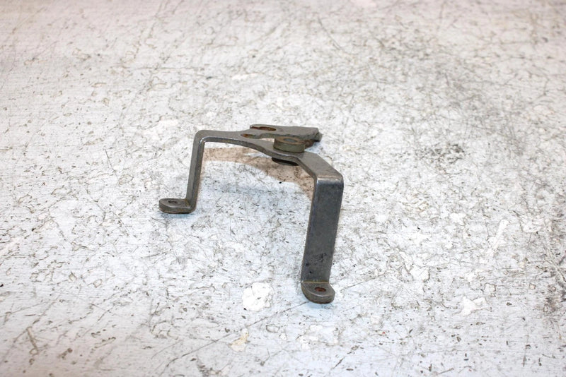 1998 Suzuki Quadrunner 250 Oem Speedometer Bracket 34950-20B00 AS13