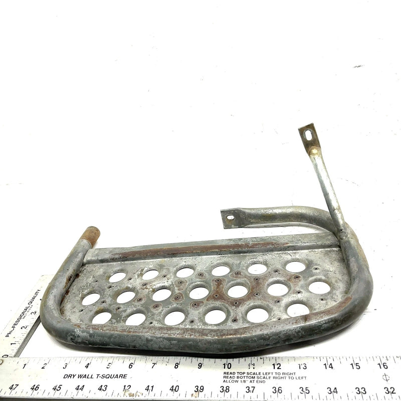 1988 Polaris Trail Boss 250 2x4 OEM Right Footrest 1040133 AP128