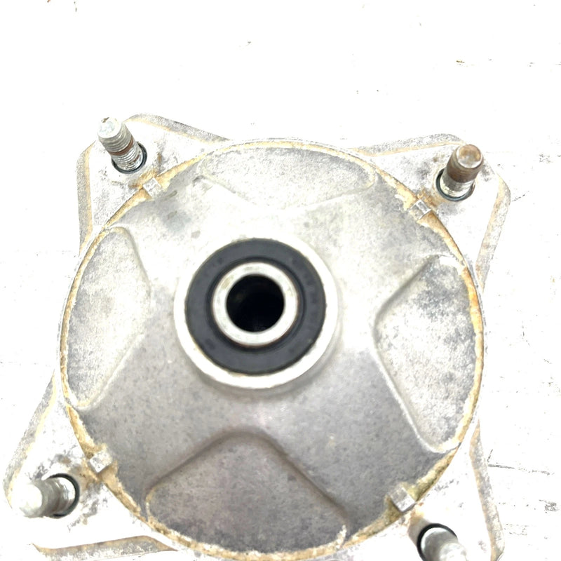 1994 Yamaha Timberwolf 250 OEM Front Wheel Hub 2XJ-25111-00-00 AY56