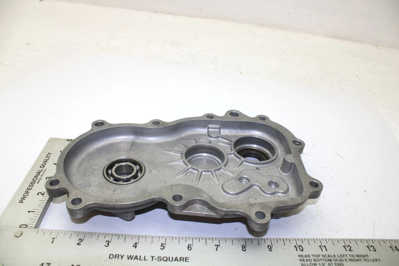 03 Polaris Magnum 330 4x4 OEM Tranmission Left Cover 3233865 Q5306