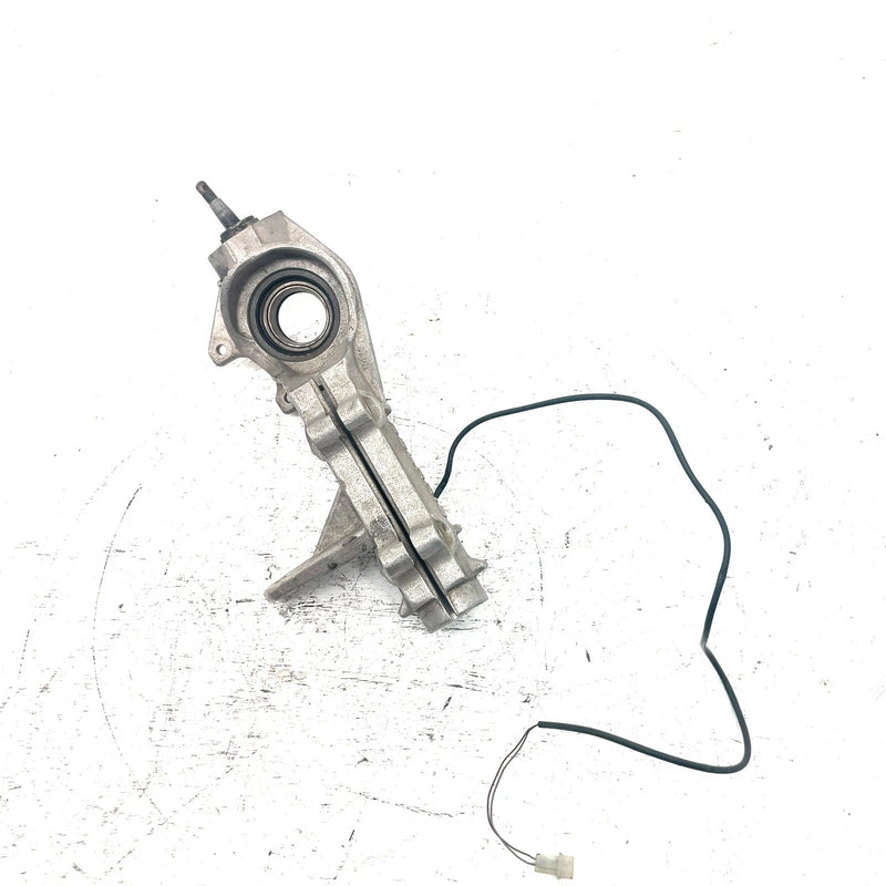 01-02 Polaris Magnum 325 4X4 OEM Right Hubstrut 1820951 AP246