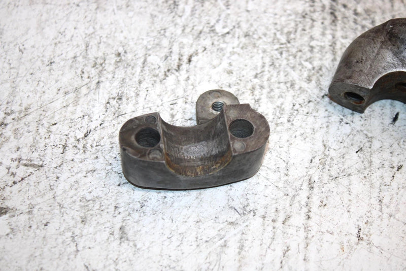 2000 Honda Trx300 Fourtrax 4x4 Oem Handlebar Mount Set 53111-HC3-000 AH37