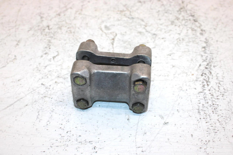 2006 Polaris Sportsman 500 Oem Handlebar Clamp W/Bolts 5631973 AP183