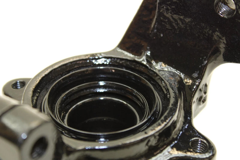 95 Suzuki Quadrunner 250 LT4WD OEM Front Right Knuckle 51231-19B01 AS17