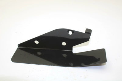 03 Polaris Magnum 330 4x4 OEM Right Splash Shield Bracket 5246021-067 Q4995
