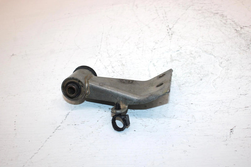 2007 Yamaha  Grizzly 350 2wd Oem Upper Engine Mount 5UH-F1315-01-00 AY28