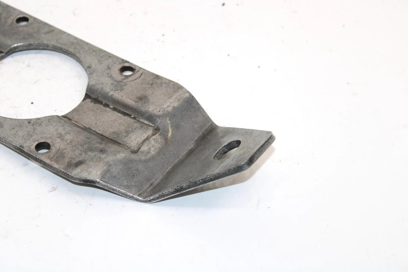 1988 Yamaha Bravo Oem Engine Mount Plate 8R4-21411-00-00 SY72