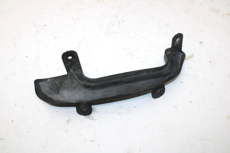 1989 Yamaha Srv Oem Left Noise Shield 8L9-2199F-00-00 SY134