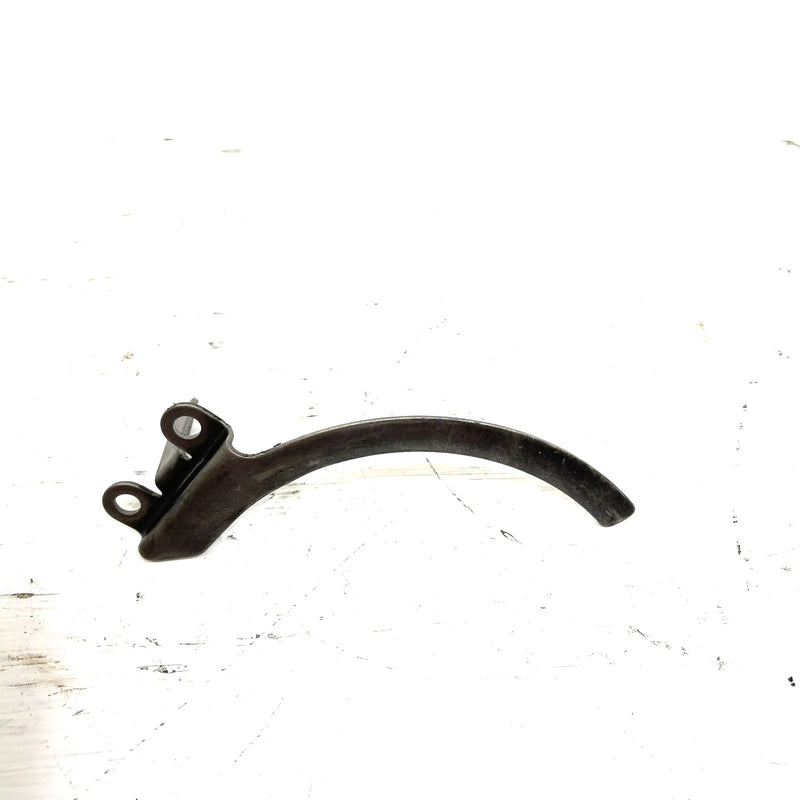 87-04 Yamaha Warrior 350 OEM Stopper Bracket 1UY-81175-01-00 AY60