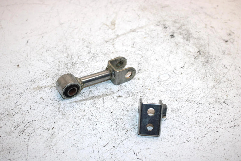 94 Yamaha Vmax 600 Oem Torque Stop W/Bracket 8AB-21315-00-00 SY2