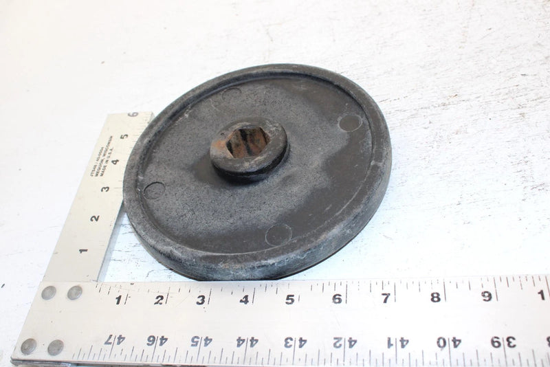91 Yamaha Exciter Ii 570 Liquid Oem Drive Axle Guide Wheel 8L9-47534-01-00 SY24
