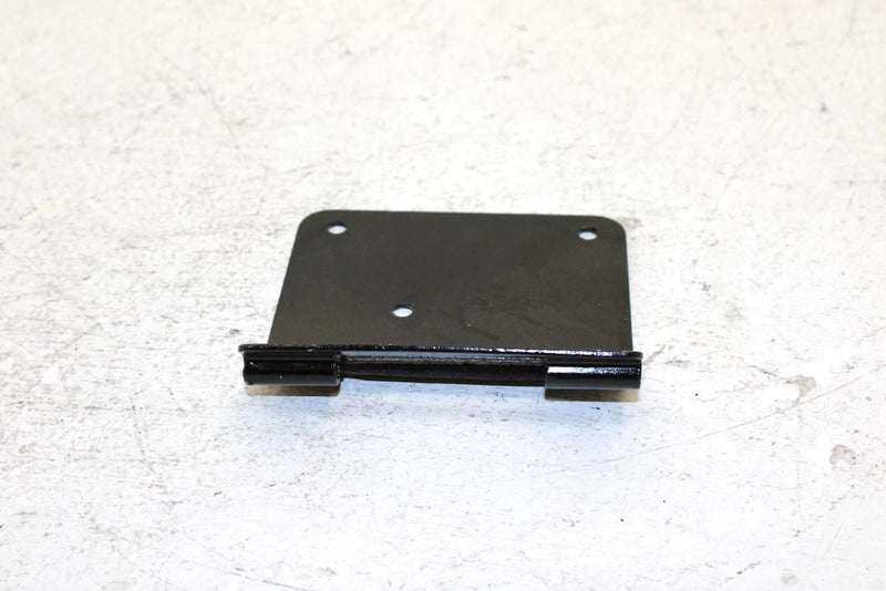 1999 Yamaha Vmax 600 Sx Oem Belt CLutch Cover Hook 8CR-21973-00-00 SY5