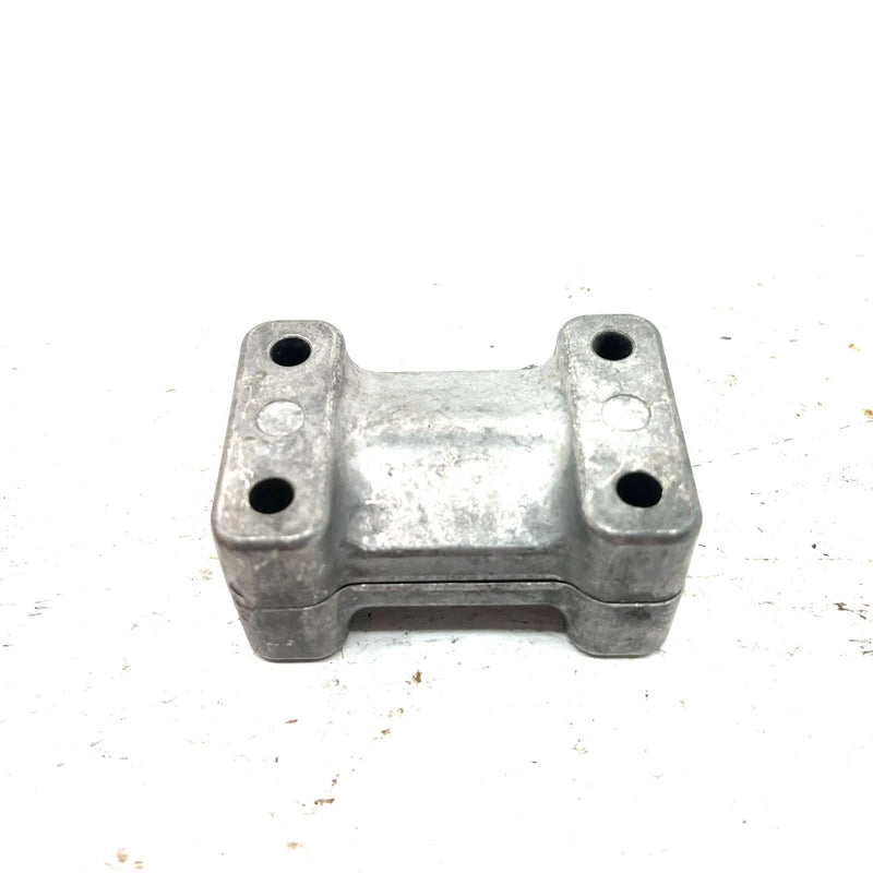 03-04 Polaris Sportsman 400 4X4 OEM Handlebar Mount Set 5631146 AP225