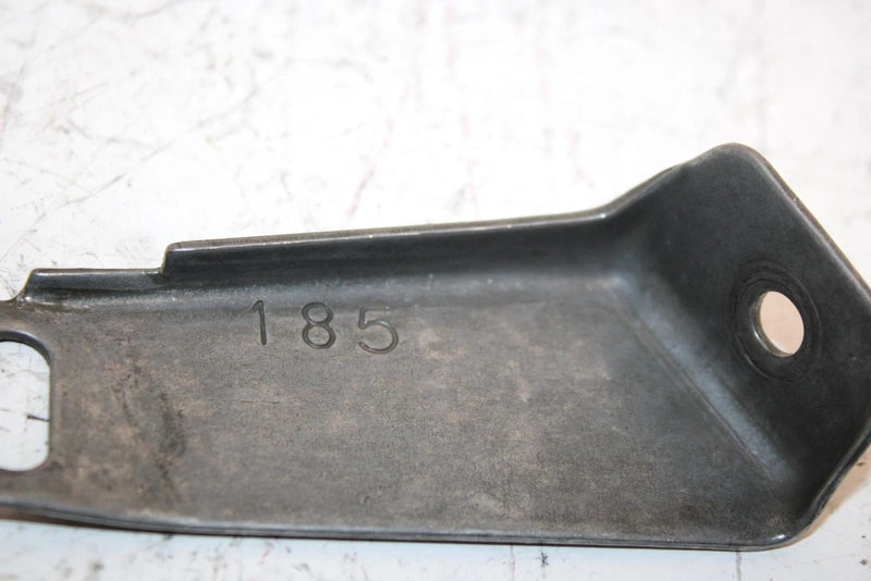 07 Polaris Sportsman 800 Efi Oem Bracket Fuel Cover Mount RH 5247185 AP59