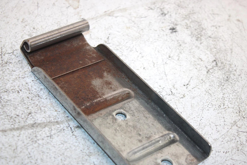 79 Yamaha Enticer 340 Et340c Oem Belt Cover Hinge Bracket 8G5-77315-00-00 SY4