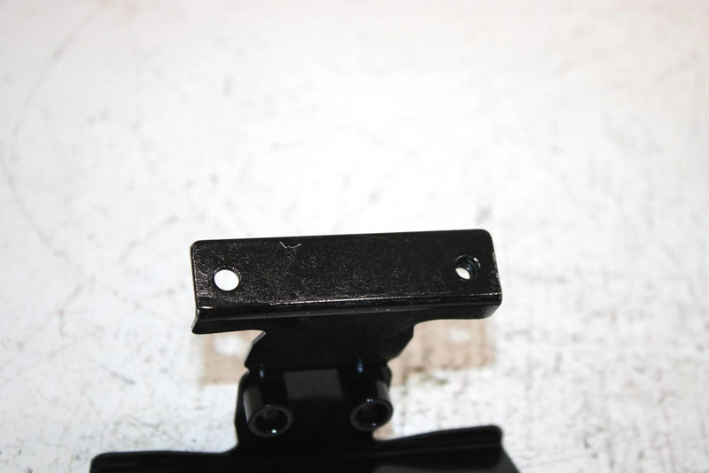 01 Polaris Sportsman 90 Oem Handlebar Cover Mount 0450468 AP61