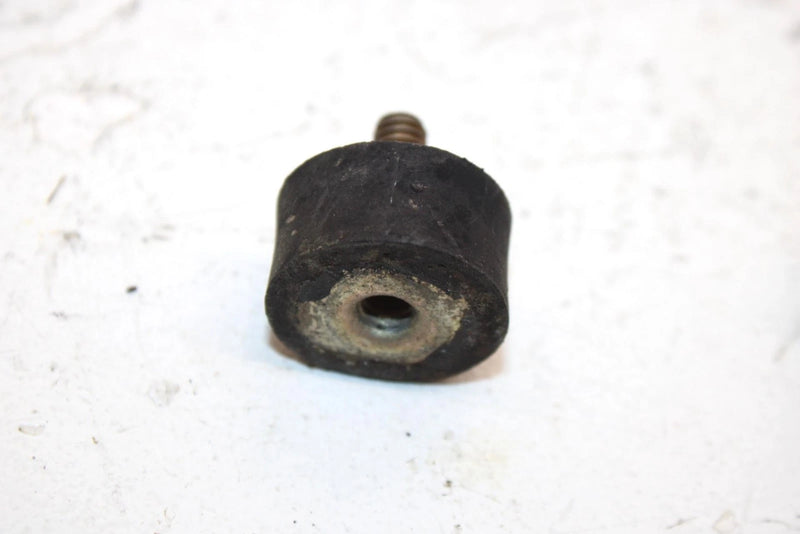 2003 Polaris Magnum 330 Oem Oil Cooler Rubber Mount Set 5411548 AP158