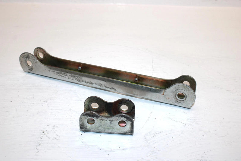 2002 Ski-doo Mxz 500 Oem Radius Rod Mount Set 505070010 505070011 SS16