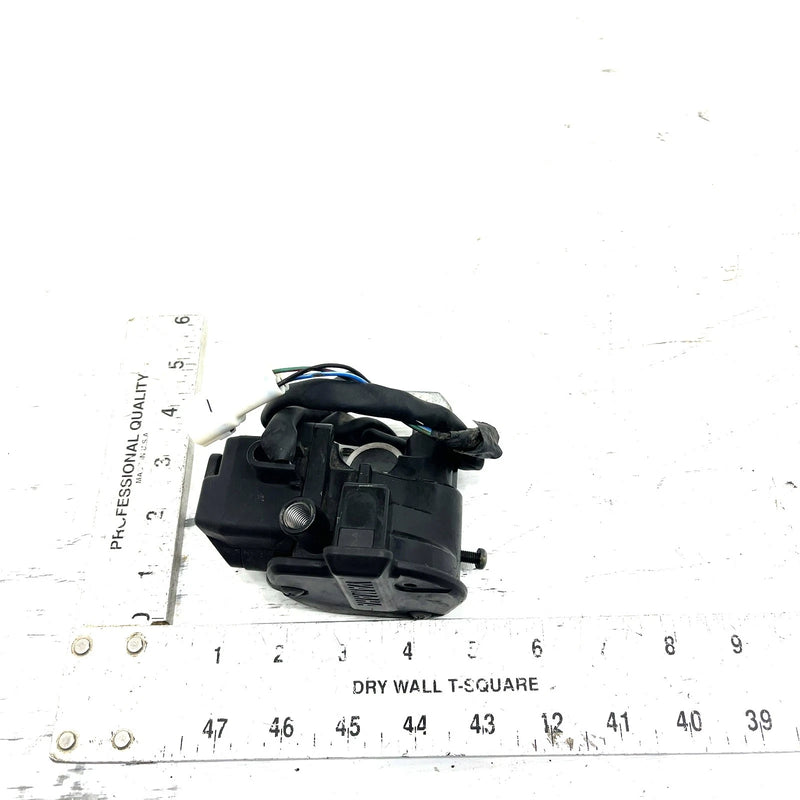 2012 Yamaha Grizzly 550 YFM550 4x4 OEM Throttle Lever 1HP-26250-04-00 AY65