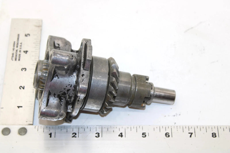 1985 Yamaha  Moto 4 Oem Middle Drive Bevel Gear And Shaft 52H-17551-00-00 AY40