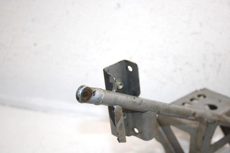 04 Polaris Predator Oem Rear Subframe 1014516-385 AP62