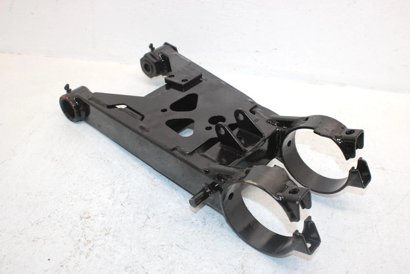 2001 Polaris Xplorer 4x4 Oem Rear Swingarm 1580111 AP167